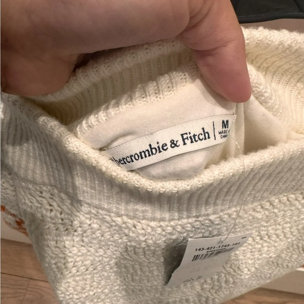 Abercrombie & Fitch Cream Knit Mini Skirt